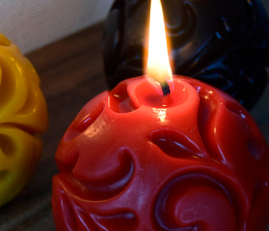 Top 10 Candle Safety Rules: Tips to Enjoy Your Beeswax Candles Safely